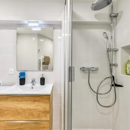 Le 11 Jacuzzi Avec Terrasses Clim Netflix Parking *